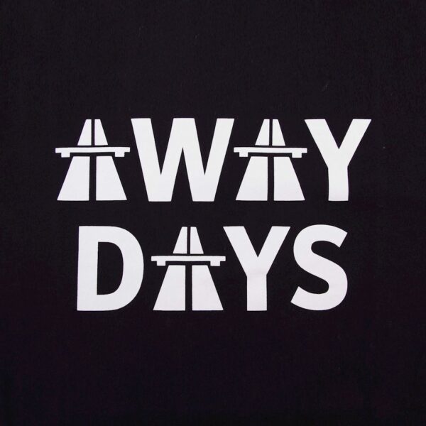 Away Days T-Shirt | Zwart 2